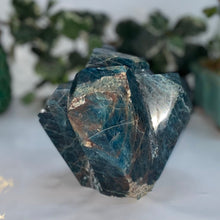 Load image into Gallery viewer, Raw Blue Apatite Crystal - Natural Apatite Stone - Apatite Cluster - raw apatite stone - Healing crystal - rough blue apatite crystal