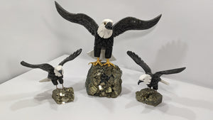 Black and White Onix Bald Eagle Sculpture, collectable sculpture
